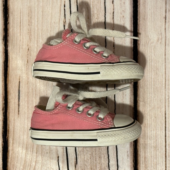 Converse little kids pink all star shoes size 3 - Picture 4 of 9